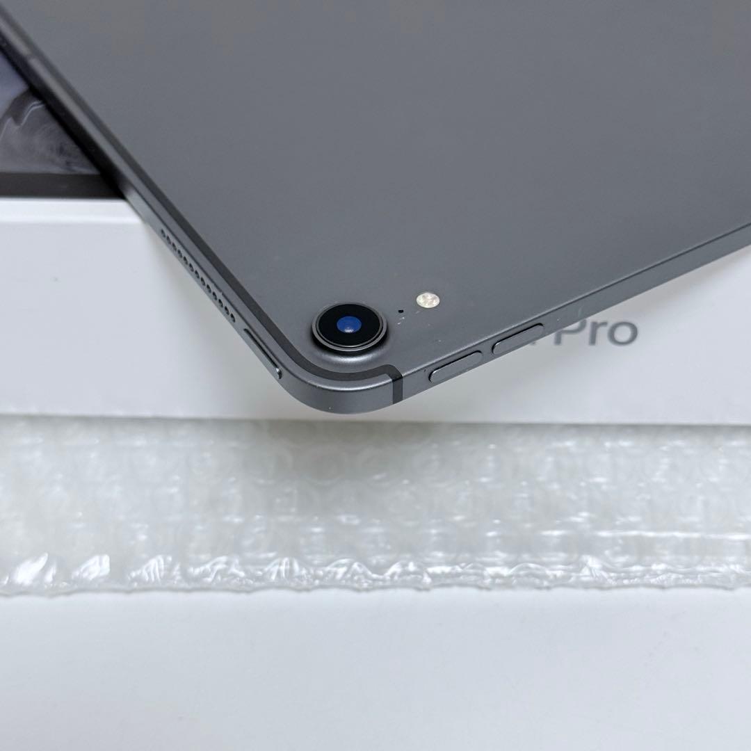 iPad pro 11インチ 第1世代 64GB Cellularモデル