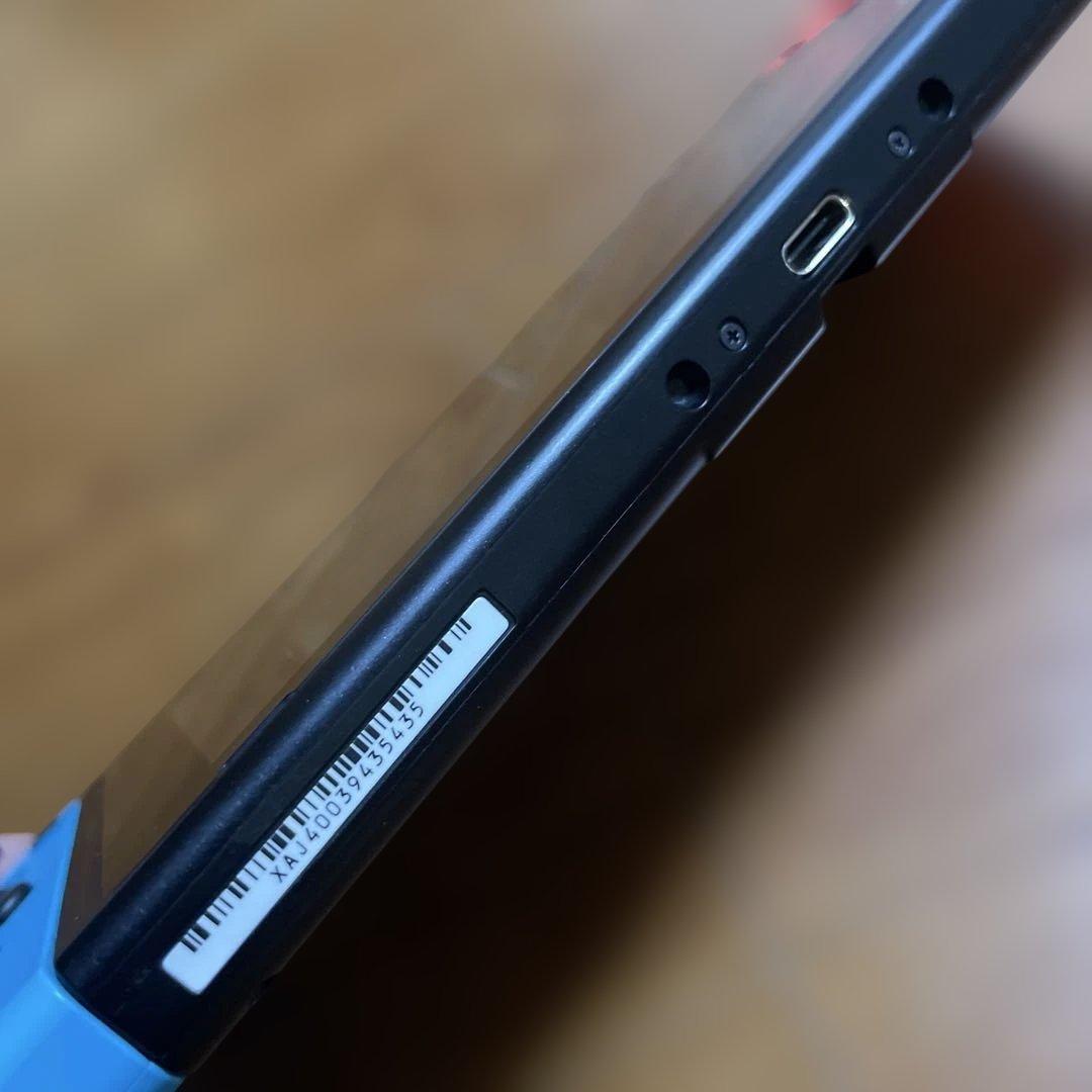 Nintendo Switch 本体 赤/青　+　周辺機器
