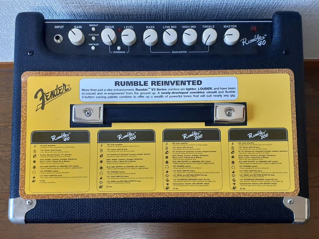 FENDER RUMBLE 40 V3　気まぐれ値引き中価格はもどします