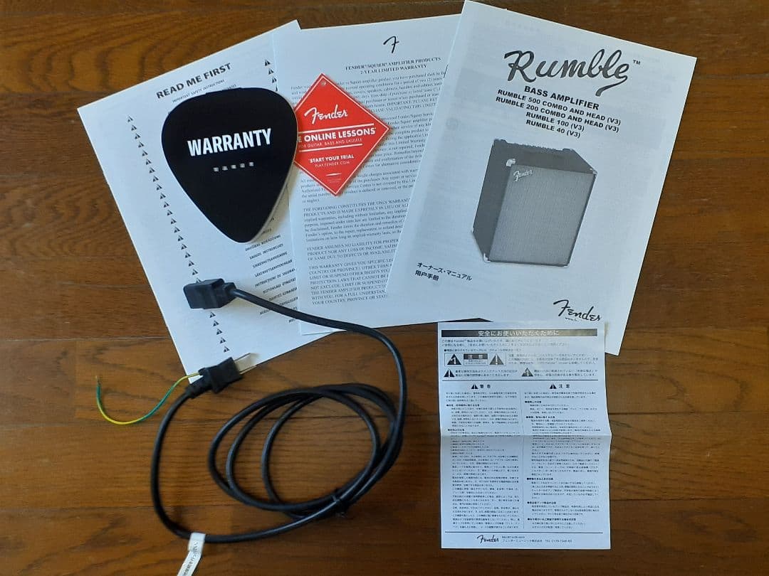 FENDER RUMBLE 40 V3　気まぐれ値引き中価格はもどします
