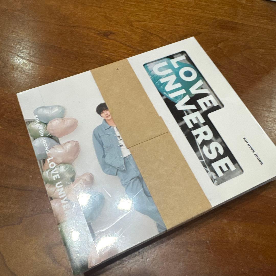 キム・ヒョンジュン　LOVE UNIVERSE 新品未開封　TypeaABセット