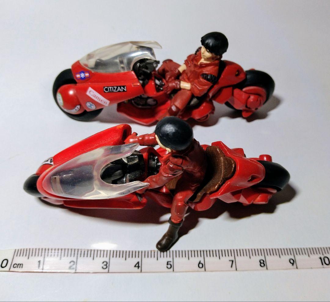 状態❌❌❌　中古本　AKIRA　1〜5巻・金田のバイクフィギュア