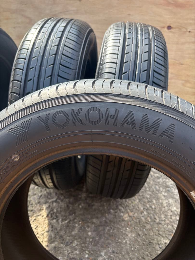 175/65R14中古タイヤ　バリ溝