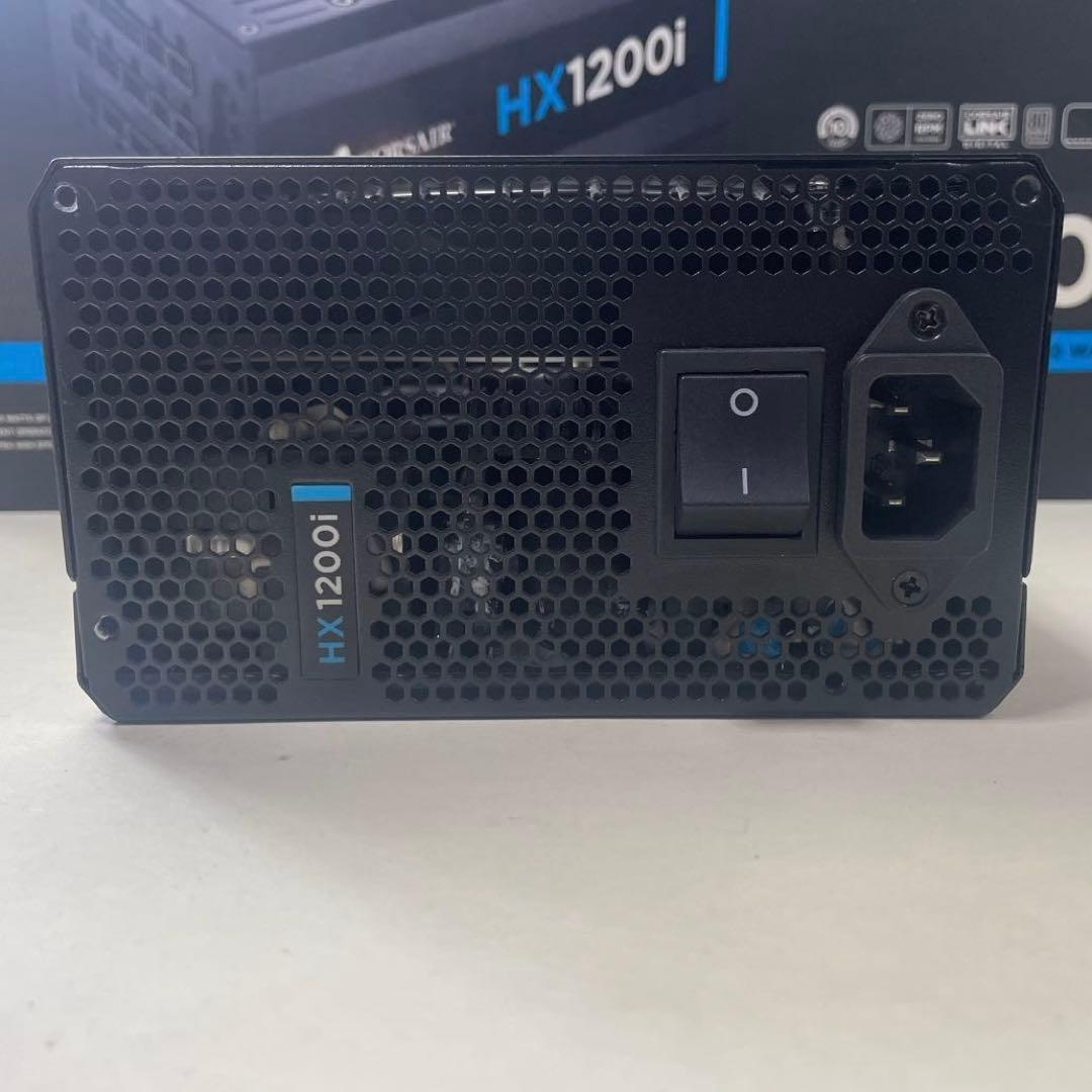 電源ユニット CORSAIR HX1200i PLATINUM