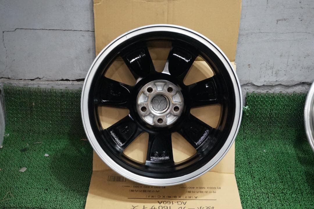デリカ　D5　純正　カスタムブラックエディション　225/55R18　新品タイヤ