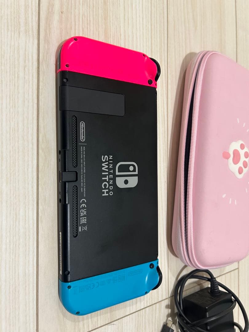 【ソフト付き！】Nintendo Switch 本体 青とピンクのJoy-Con