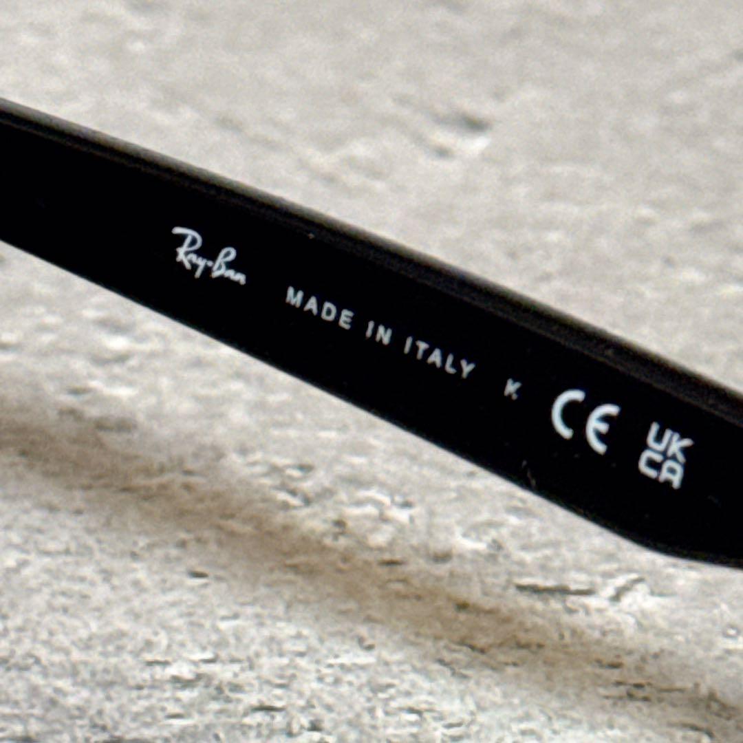 新品未使用 Ray-Ban RB4259F 601/80 53□20 レイバン