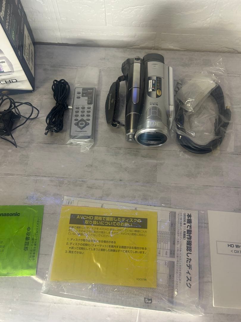 PanasonicビデオカメラHDC-DX1-S