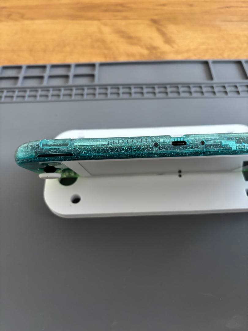 Nintendo Switch Lite本体　カスタム品　グリーン＆ブルー仕様