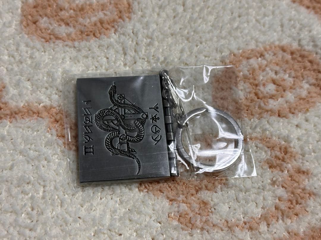 ずとまよ　ガチャ　ゾンクラ　シークレット　キーホルダー