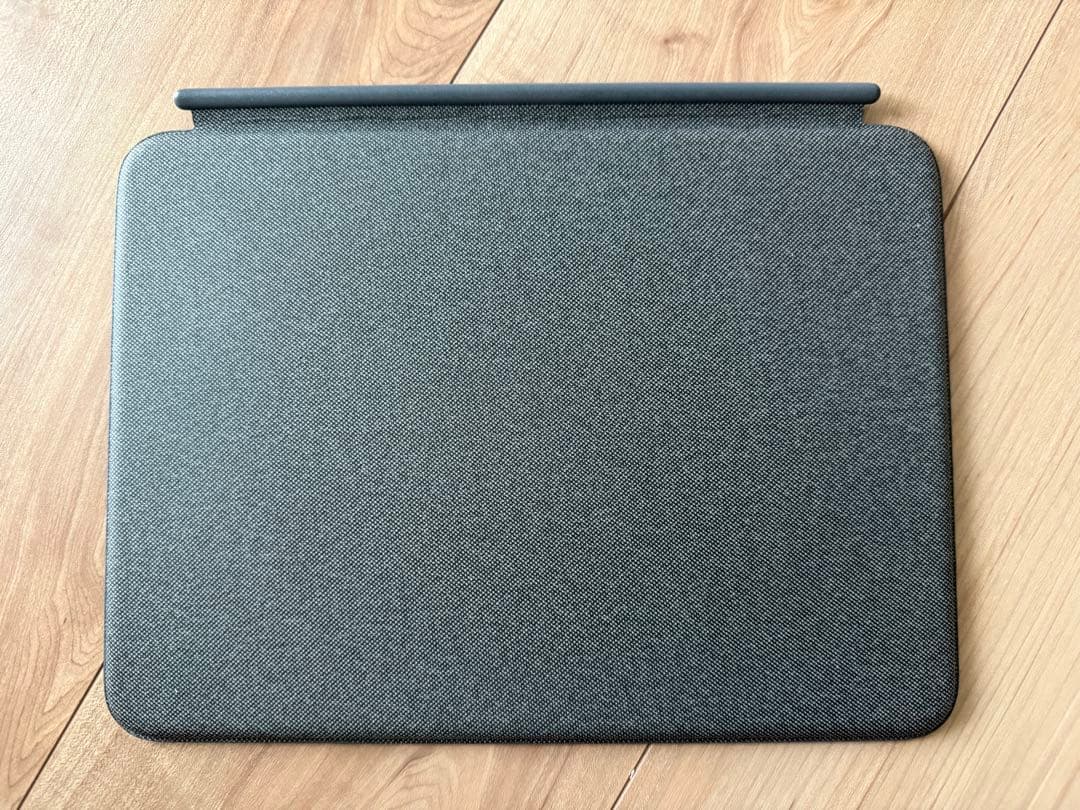 iPad第10世代　ケース　キーボード　logicool