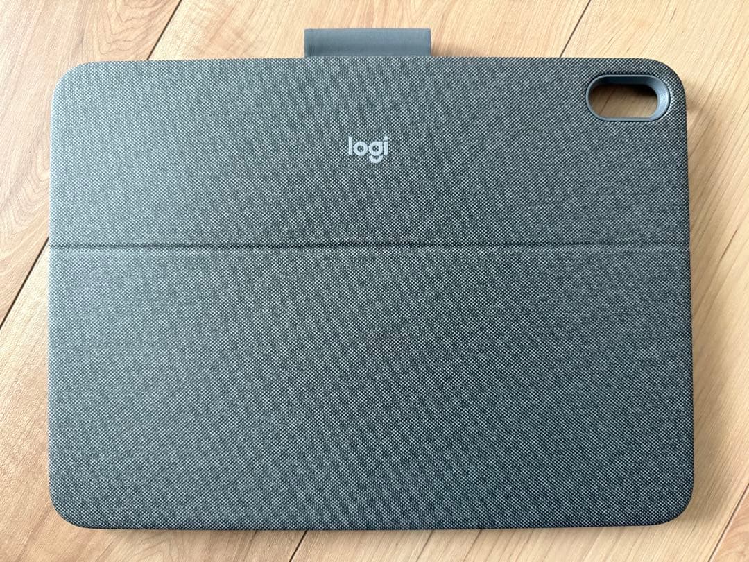 iPad第10世代　ケース　キーボード　logicool