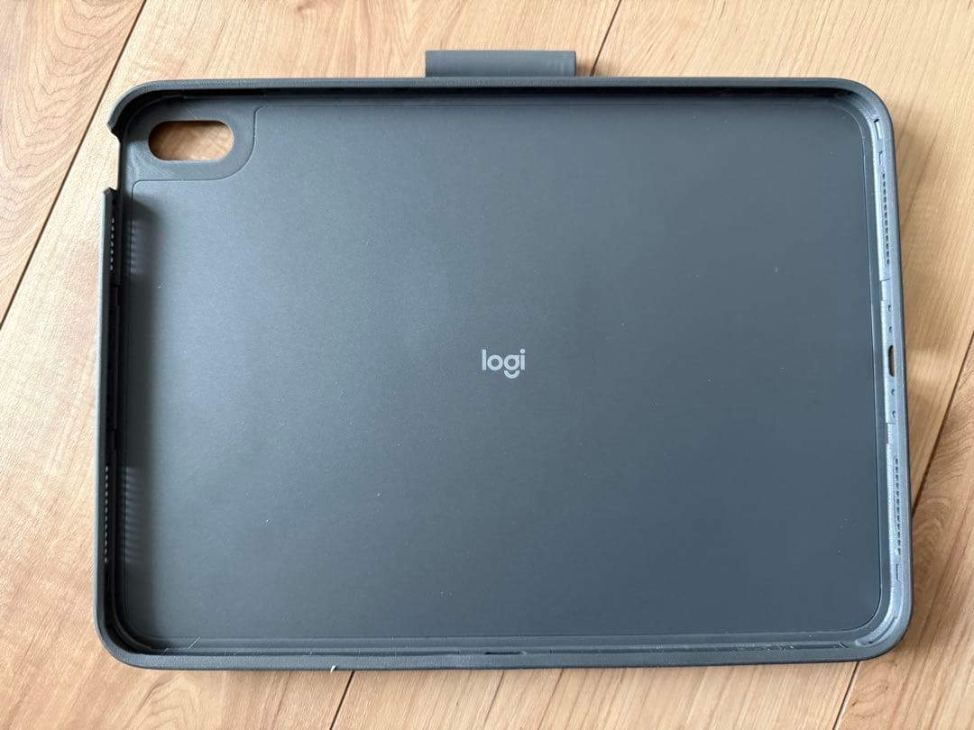 iPad第10世代　ケース　キーボード　logicool