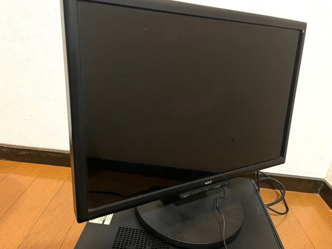 すぐ使える‼️ 富士通デスクトップパソコン本体のみ