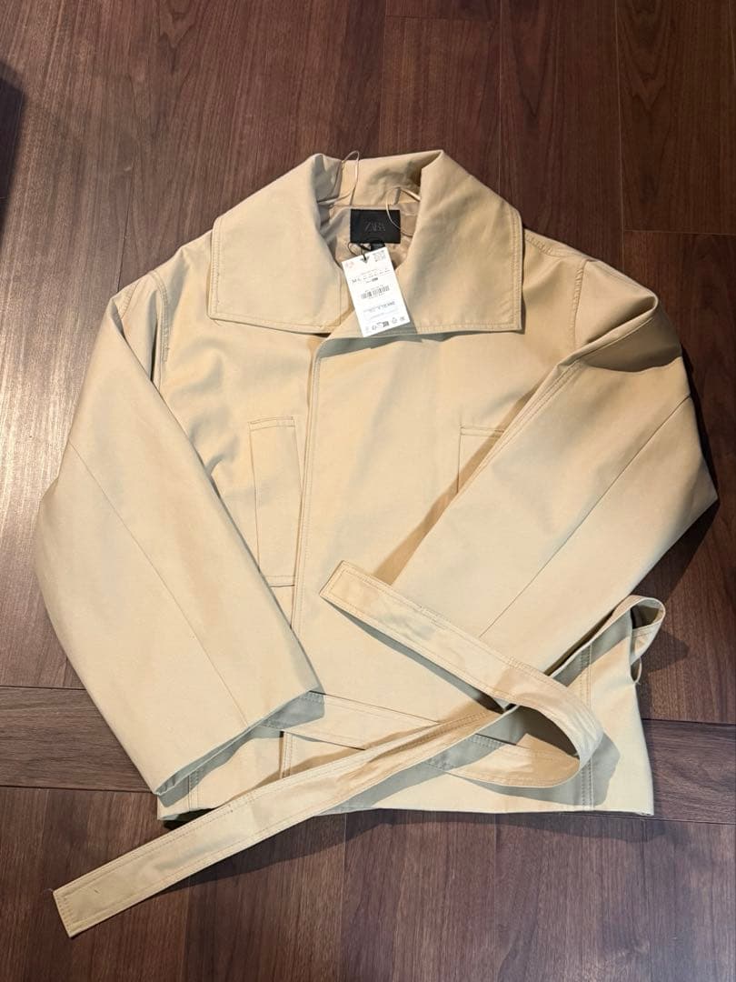 完売品⭐︎新品⭐︎タグ付ZARAショートトレンチコートM-Lライトゴールデンブラウン