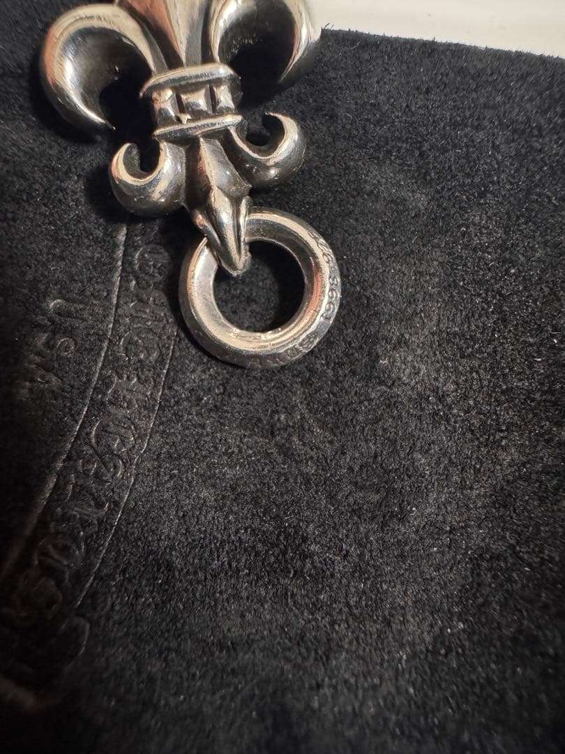 アクセサリー Chrome Hearts BS Fleur Charm \"Silver\"