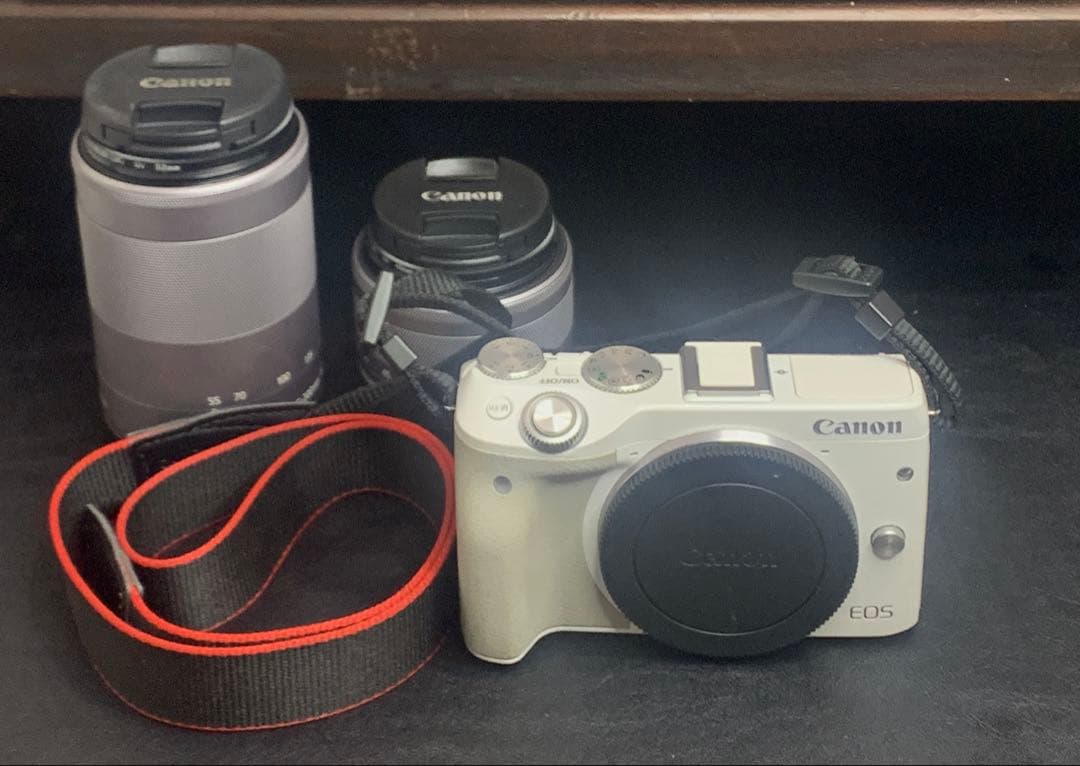 Canon EOS M3 ダブルズームキット 中古 おまけ色々
