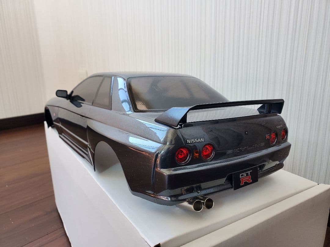 Nissan Skyline GT-R 1/10ボディ