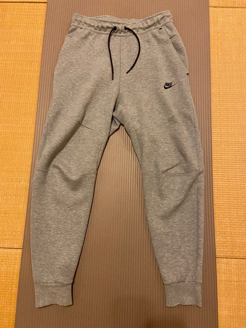 Nikeテックフリースセットアップ　Sサイズ