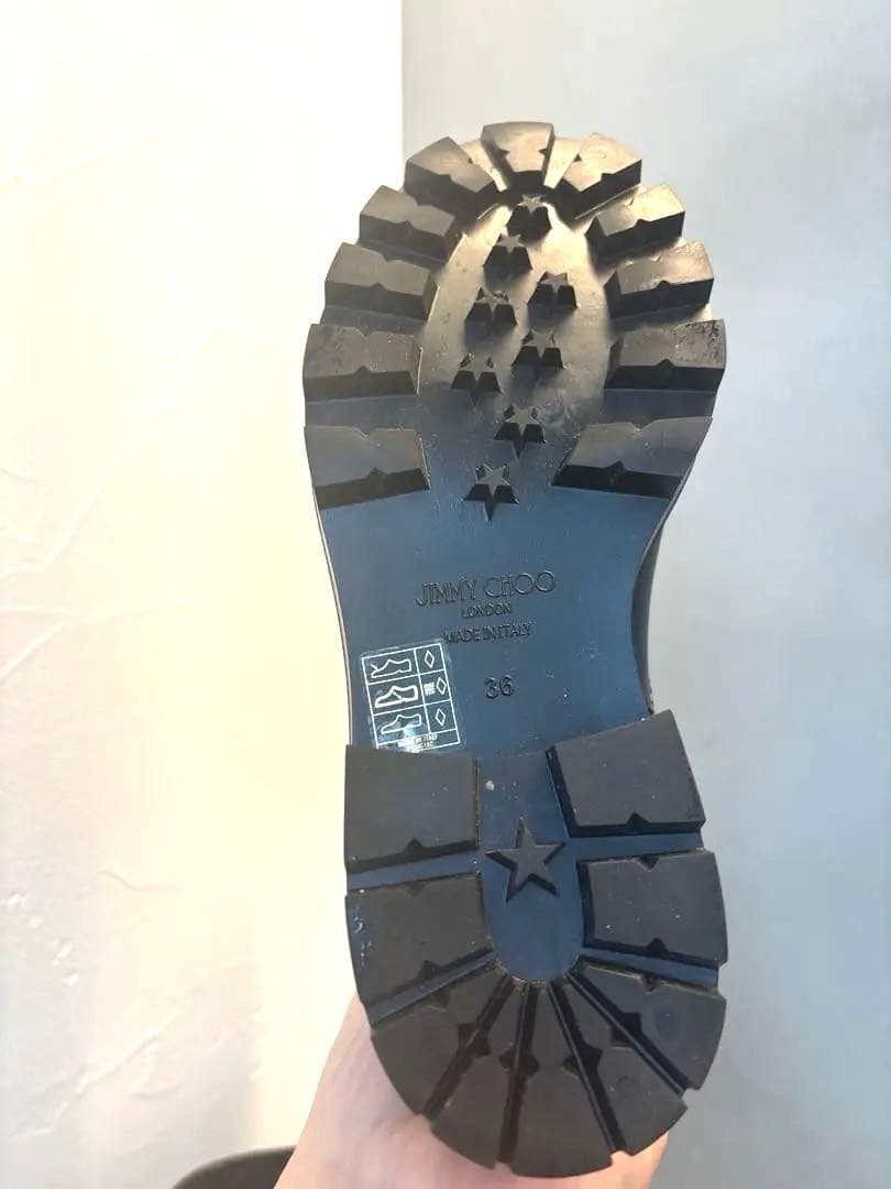 美品ジミーチュウ　バックル付きブラックショートレインブーツ　長靴