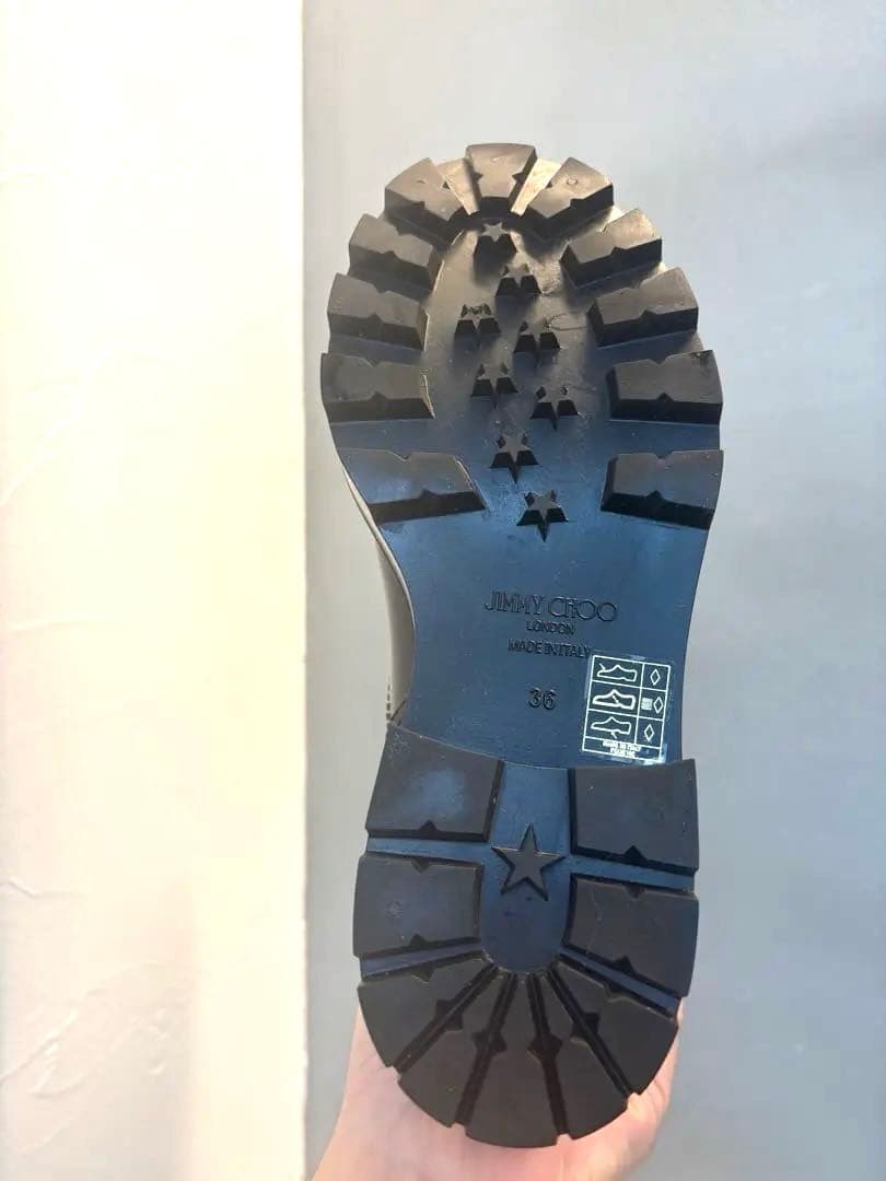 美品ジミーチュウ　バックル付きブラックショートレインブーツ　長靴