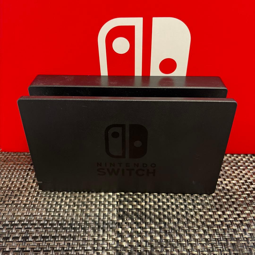 Nintendo Switch (L)ネオンパープル/(R)ネオンピンク