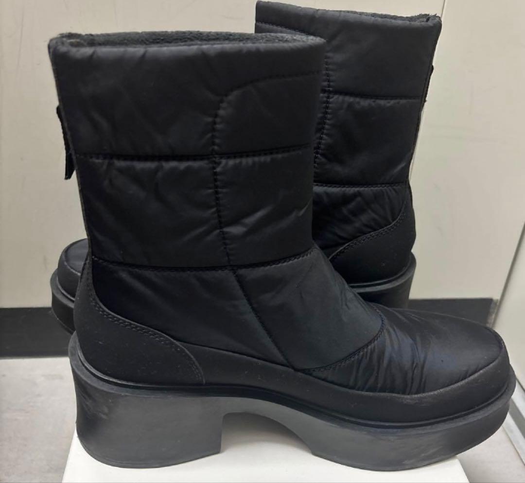 THE NORTH FACEカルミア　ヌプシ　ウォータープルーフ　　24センチ