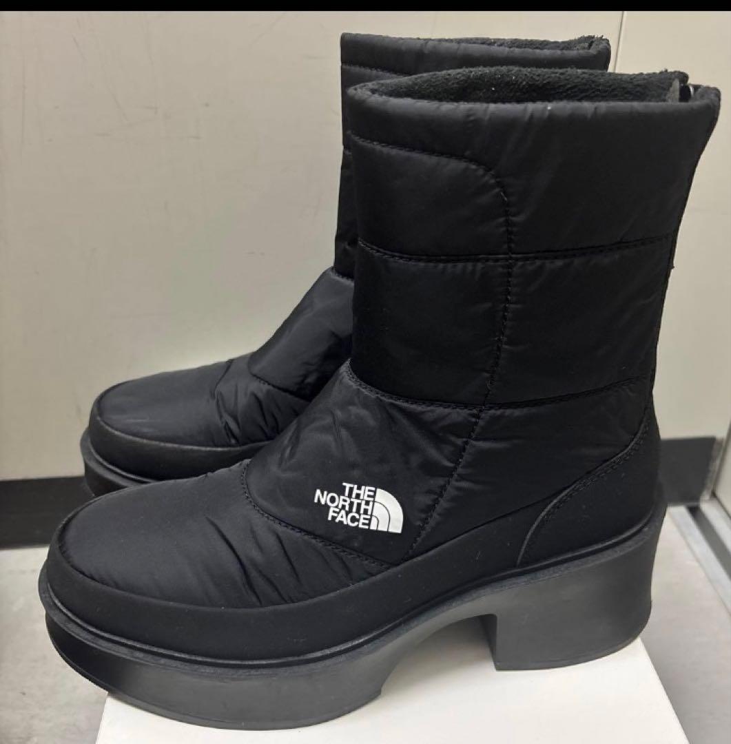THE NORTH FACEカルミア　ヌプシ　ウォータープルーフ　　24センチ