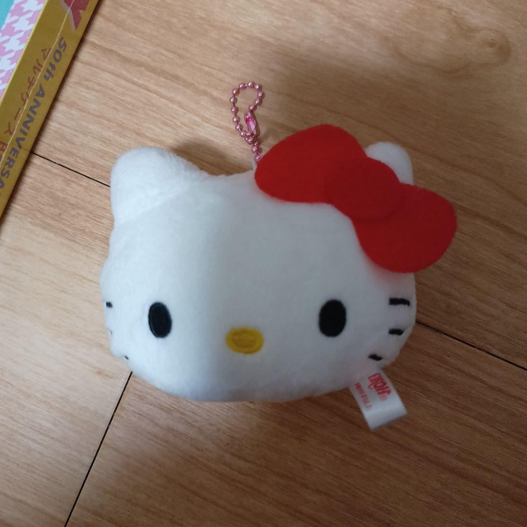 HELLO KITTY 50th ANNIVERSARY マルチケースBOOK