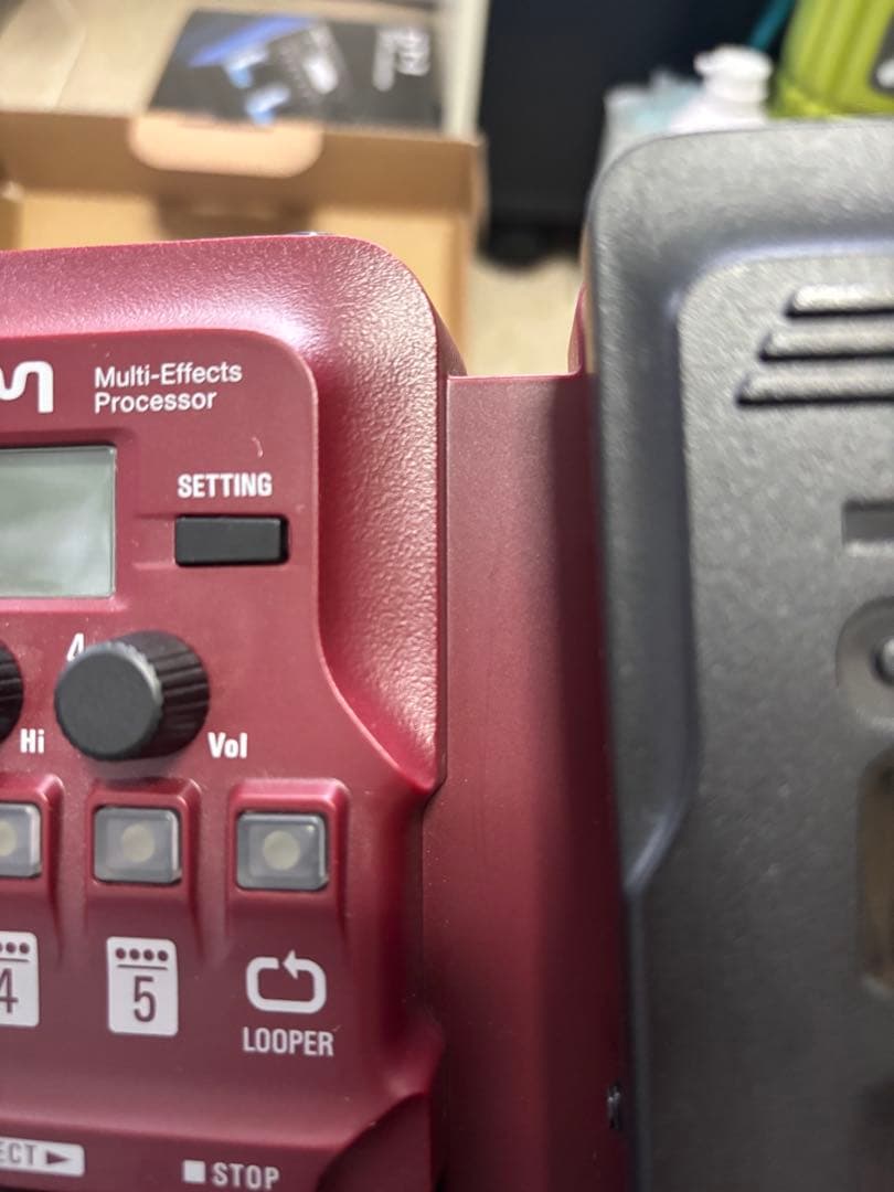 Zoom B1X FOUR ベースマルチエフェクター