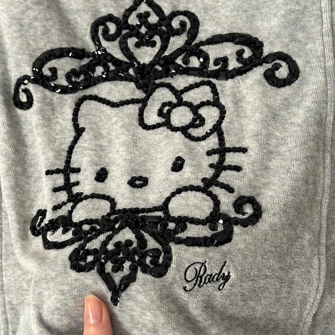 Rady レディ　ハローキティ　ショートパンツ　セットアップ　パーカー　ベロア