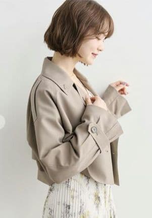 ココディール　ショートトレンチコート　人気