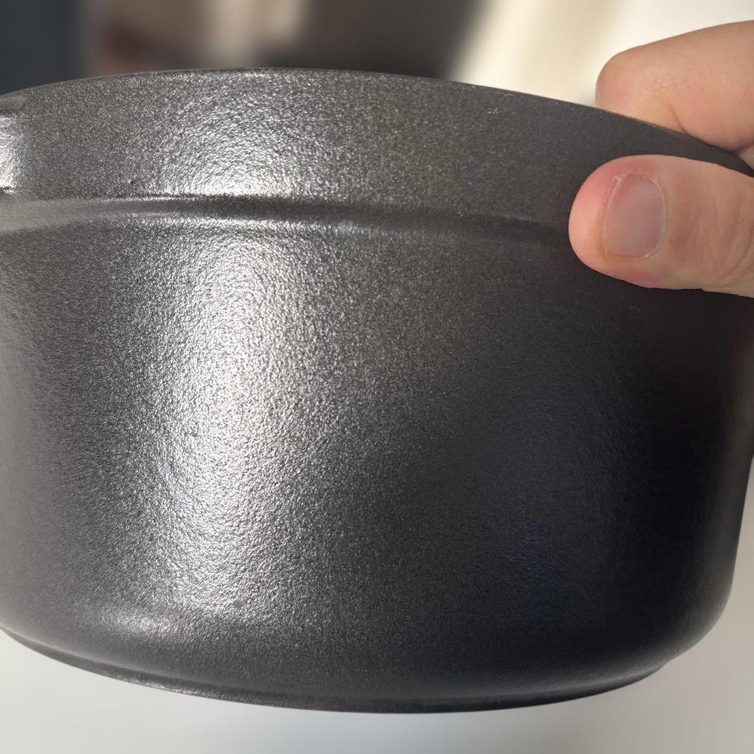 ストウブ　ピコココットラウンド　22cm ブラック