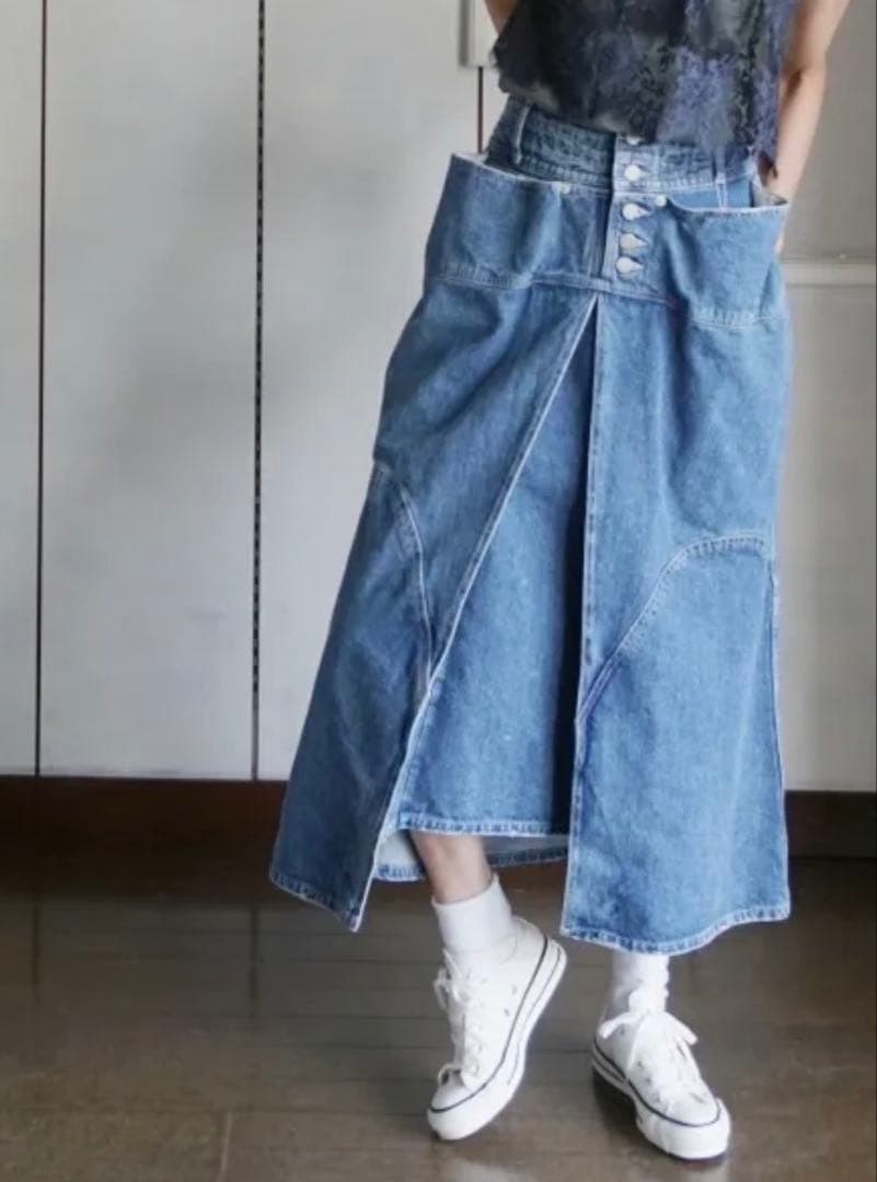 AKIRA NAKA アキラナカ　slide panel denim skirt
