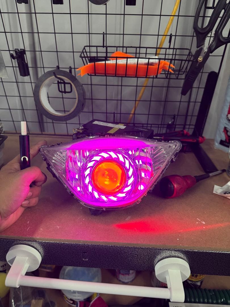 アドレスv125s ヘッドライト デビルアイ加工済み ポン付