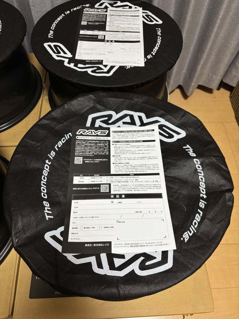 レイズボルクレーシングZE40X 8.5J -10 FACE-3 BT【鍛造】