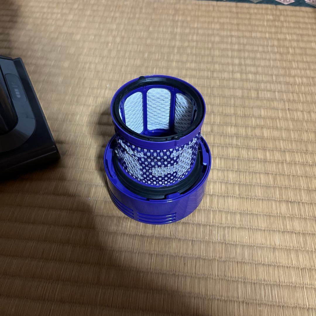 dyson V10スティッククリーナー 本体のみ‼️