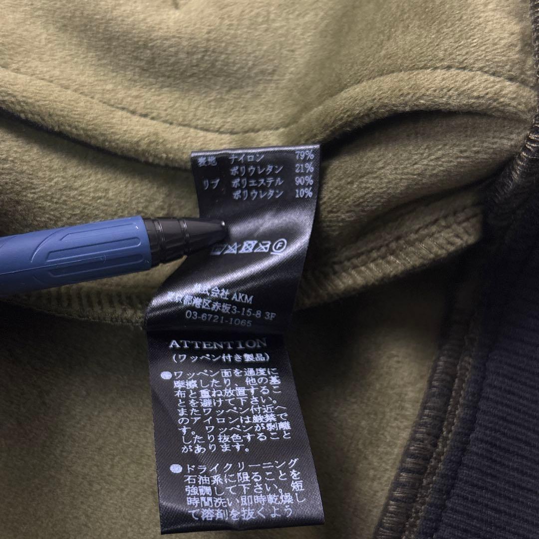 美品 1PIU1UGUALE3 GOLF パデッドジップ ブルゾン V ロゴ L