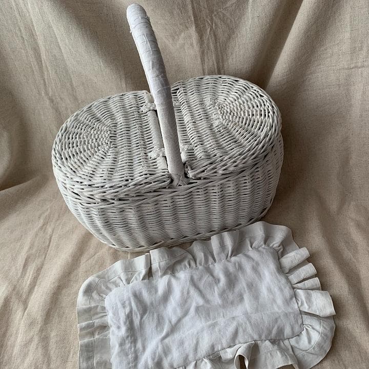 フランスアンティーク 白 蓋つき バスケット フリル ファブリック リメイク