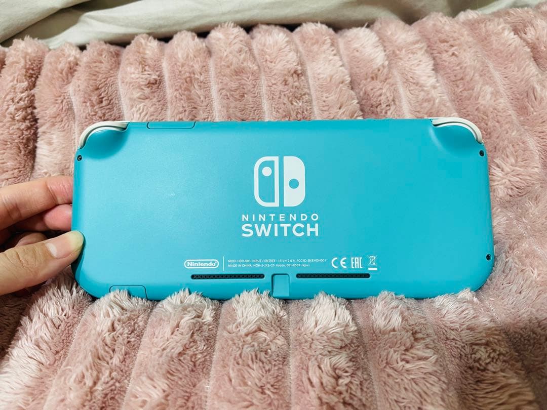 Nintendo Switch lite ブルー