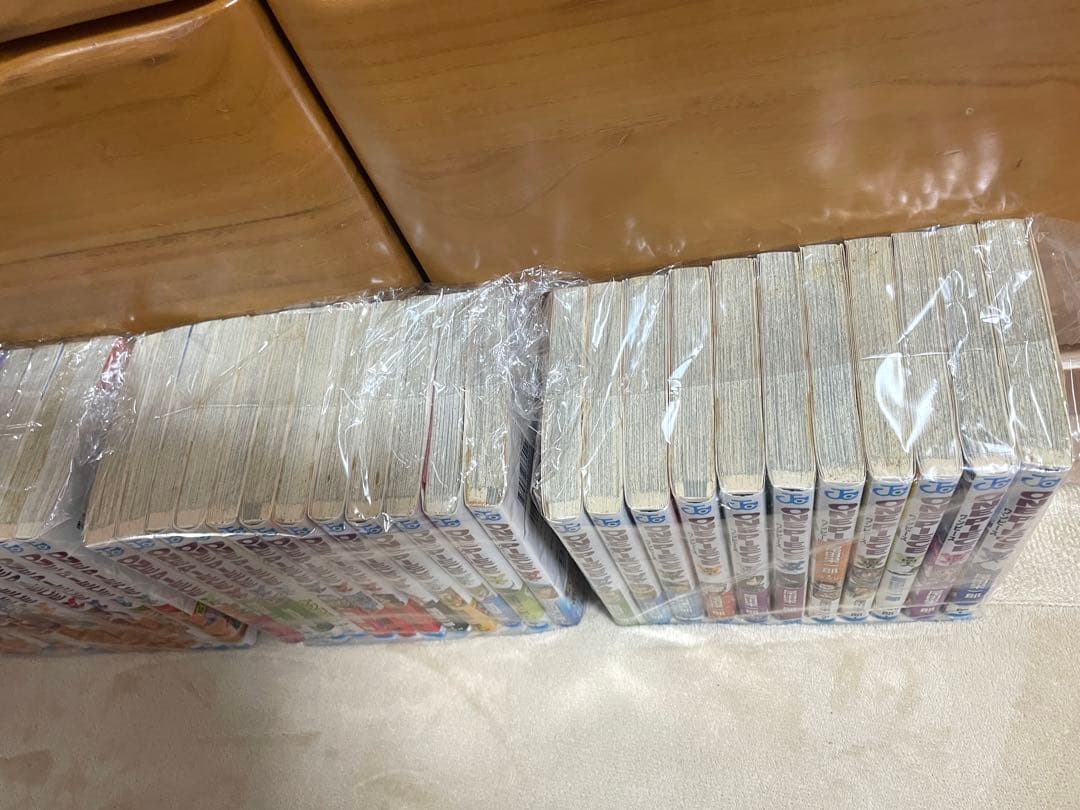 ワンピース　１巻〜94巻　その他５冊とカード