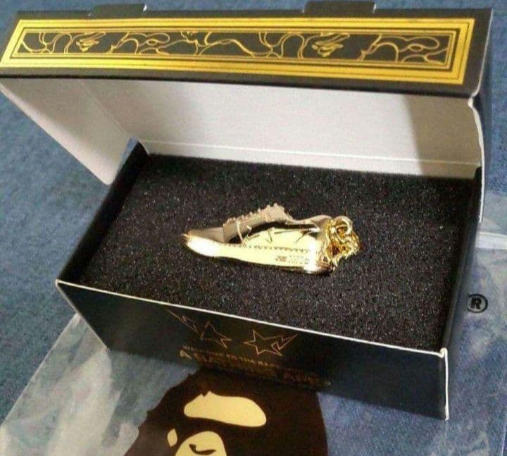 アベイシングエイプ BAPESTA GOLD NECKLACE ゴールド 金