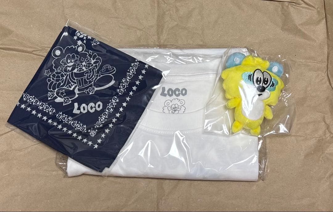 VERDY x Loco Scraps Tee,バンダナ,キーホルダー　3点