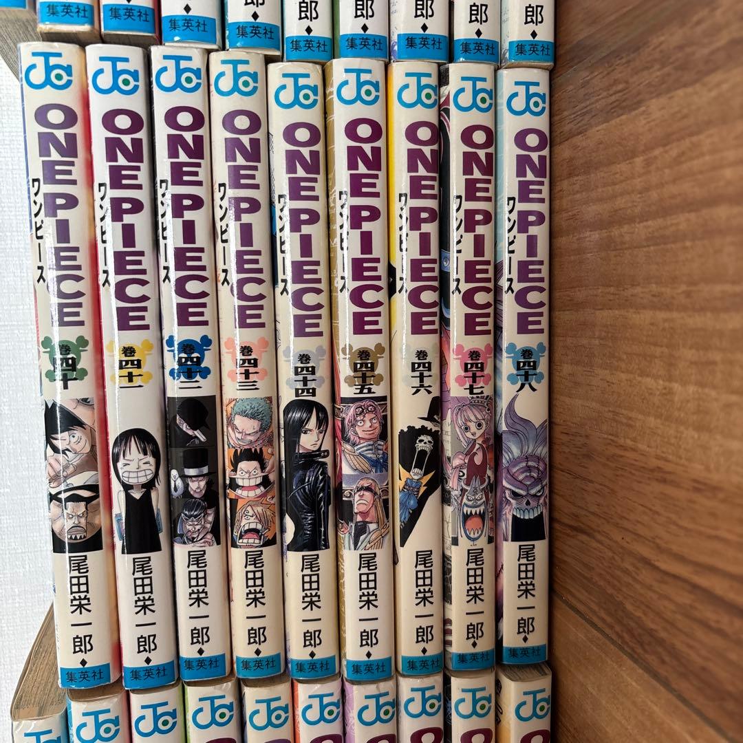 ワンピース漫画67冊➕2冊まとめ売り