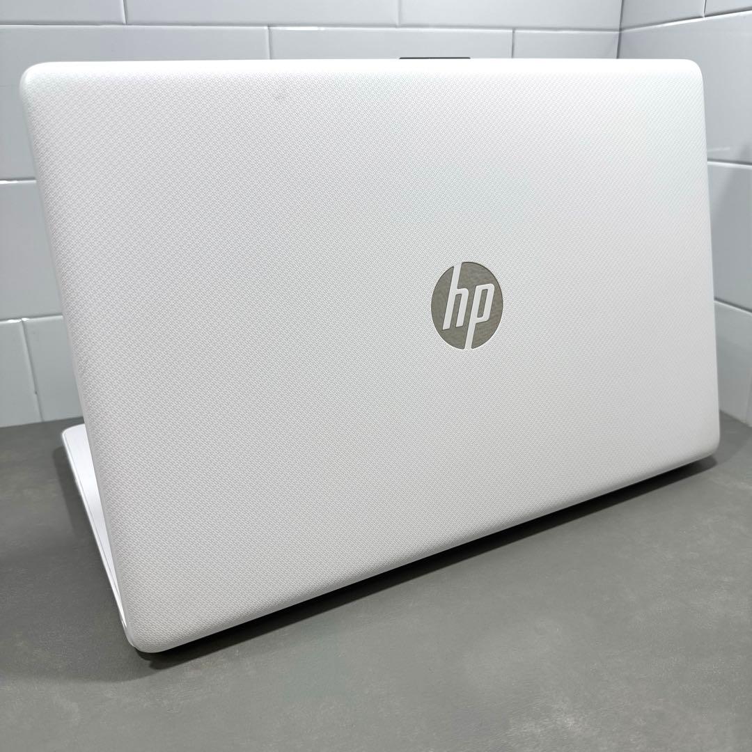【極上品】HPピュアホワイト☘10世代i7☘NVMe256+1TBメモリ16
