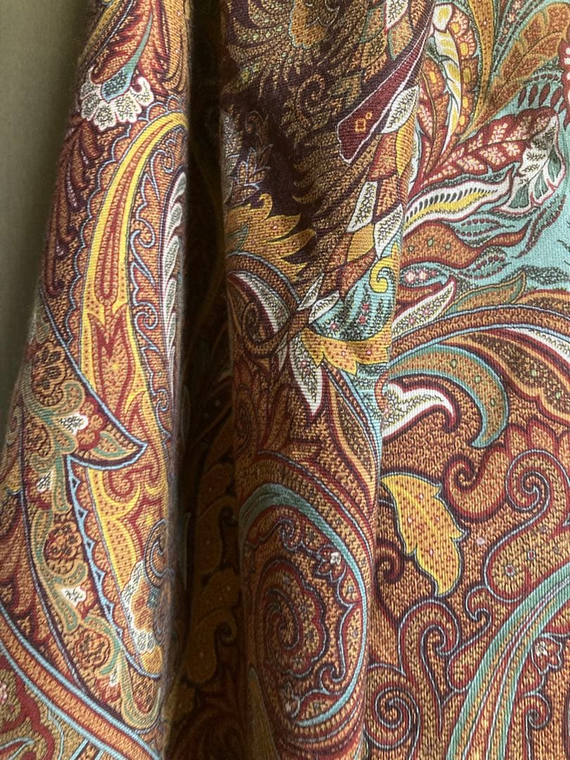 【ETRO】　エトロ大判ストール　明るめ茶系ペイズリー柄