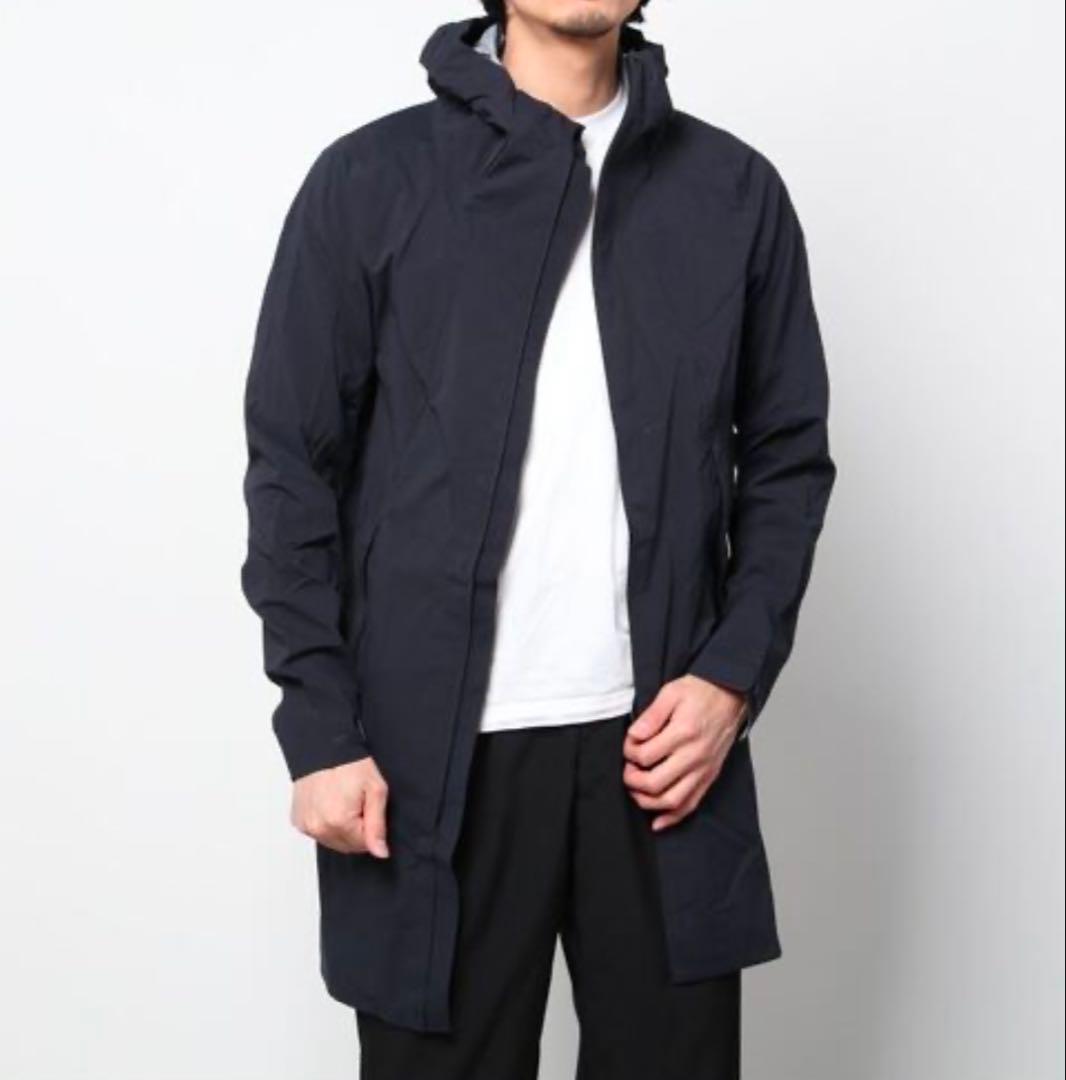 新品！62000円 DESCENTE デサント 3レイヤーアウターシェルコートＬ