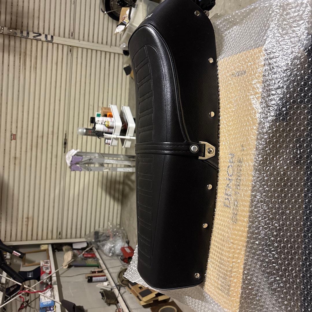 cb400fシート未使用レプリカです。