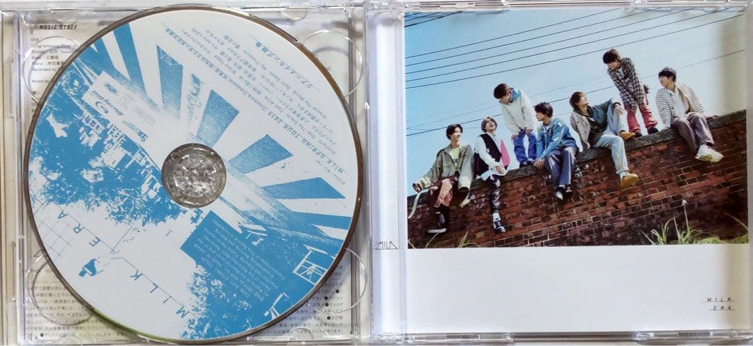 M!LK　ERA　WIZY限定盤　CD+Blu-ray　トレカ　ミルク