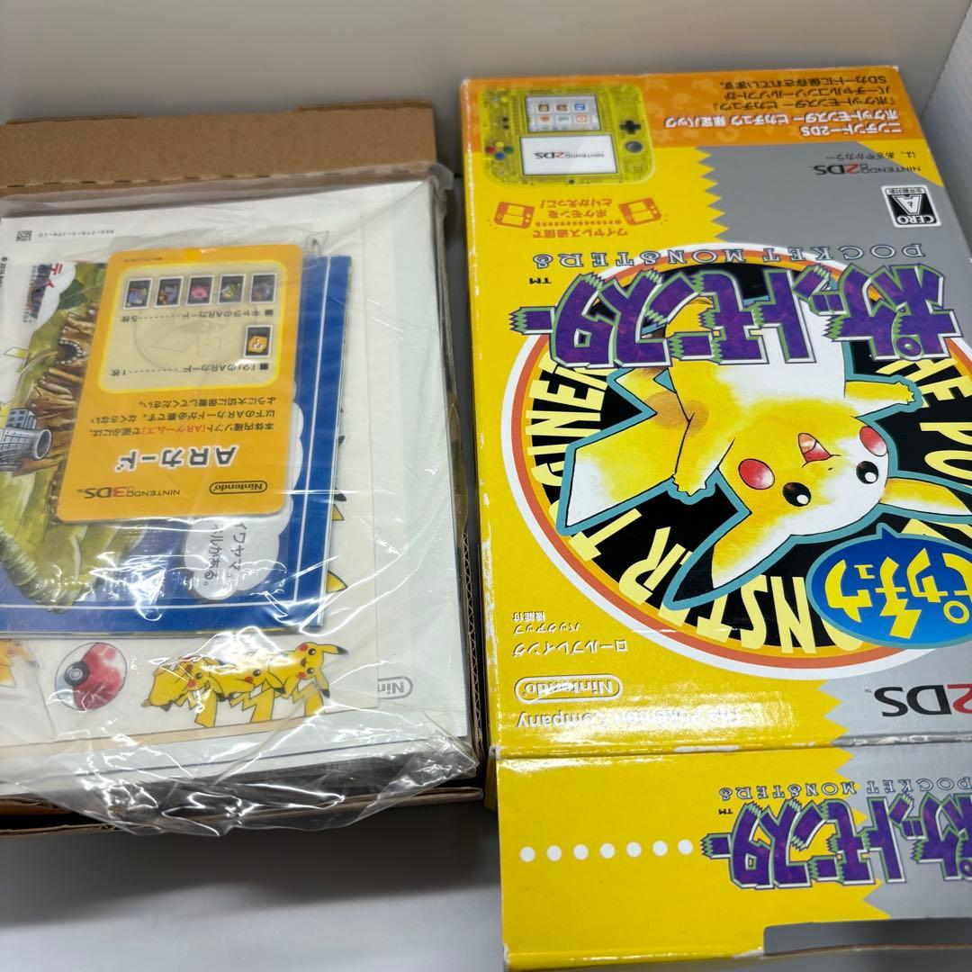 2781【極美品】ニンテンドー2DS ポケットモンスター ピカチュウ